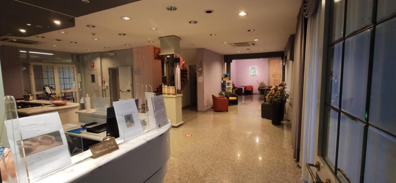 קיאנצ'נו טרמה Hotel Lory My Wellness Spa מראה חיצוני תמונה