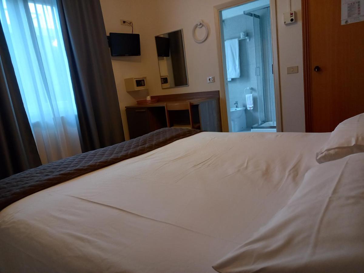 קיאנצ'נו טרמה Hotel Lory My Wellness Spa מראה חיצוני תמונה