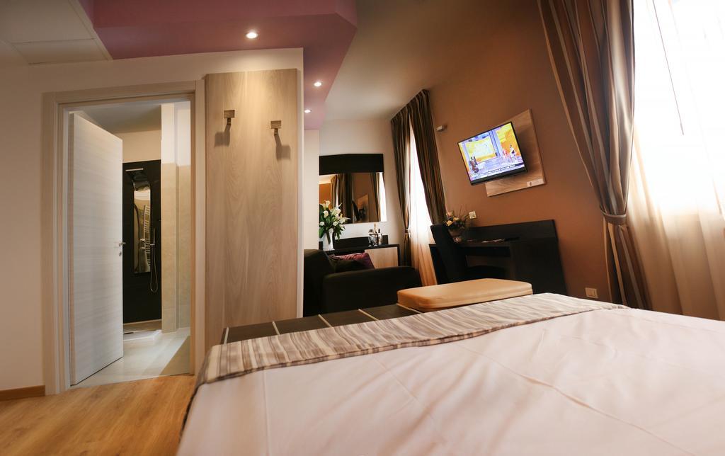 קיאנצ'נו טרמה Hotel Lory My Wellness Spa מראה חיצוני תמונה